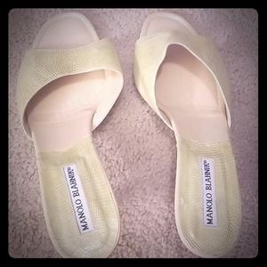 Light green Manolo Blahnik heels
